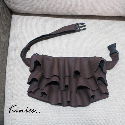 Kinies belt bag